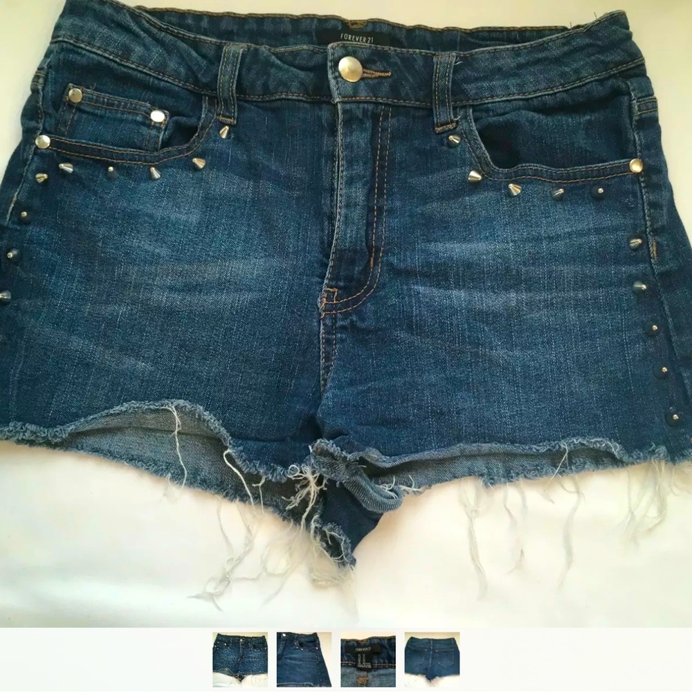 Forever 21 frayed studded dark blue denim shortie short s26
